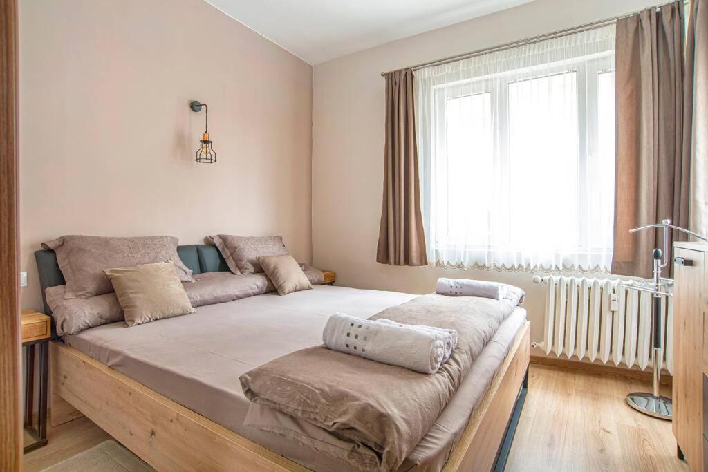 Elegant & Stylish 2 Bedroom Top Central Apartment Sofia Exterior foto